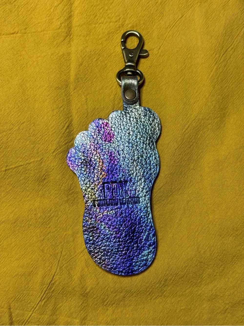 portland leather goods shiny charm